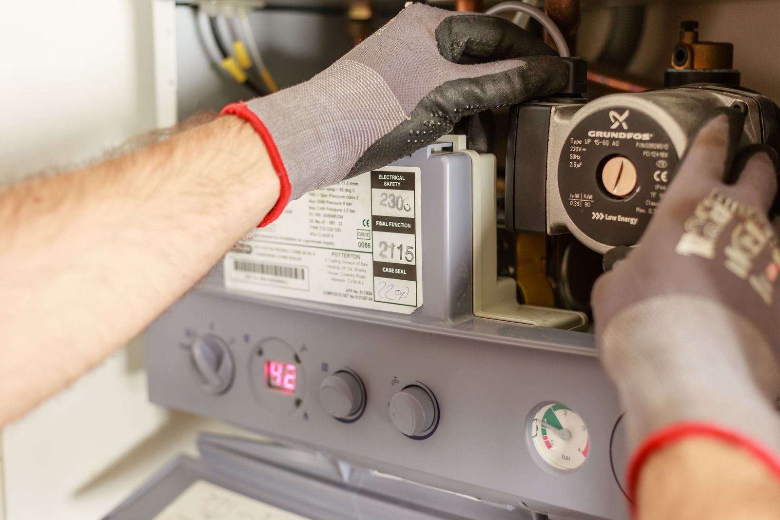 Signs Your Furnace Needs Repair Before a Richmond Hill Winter
