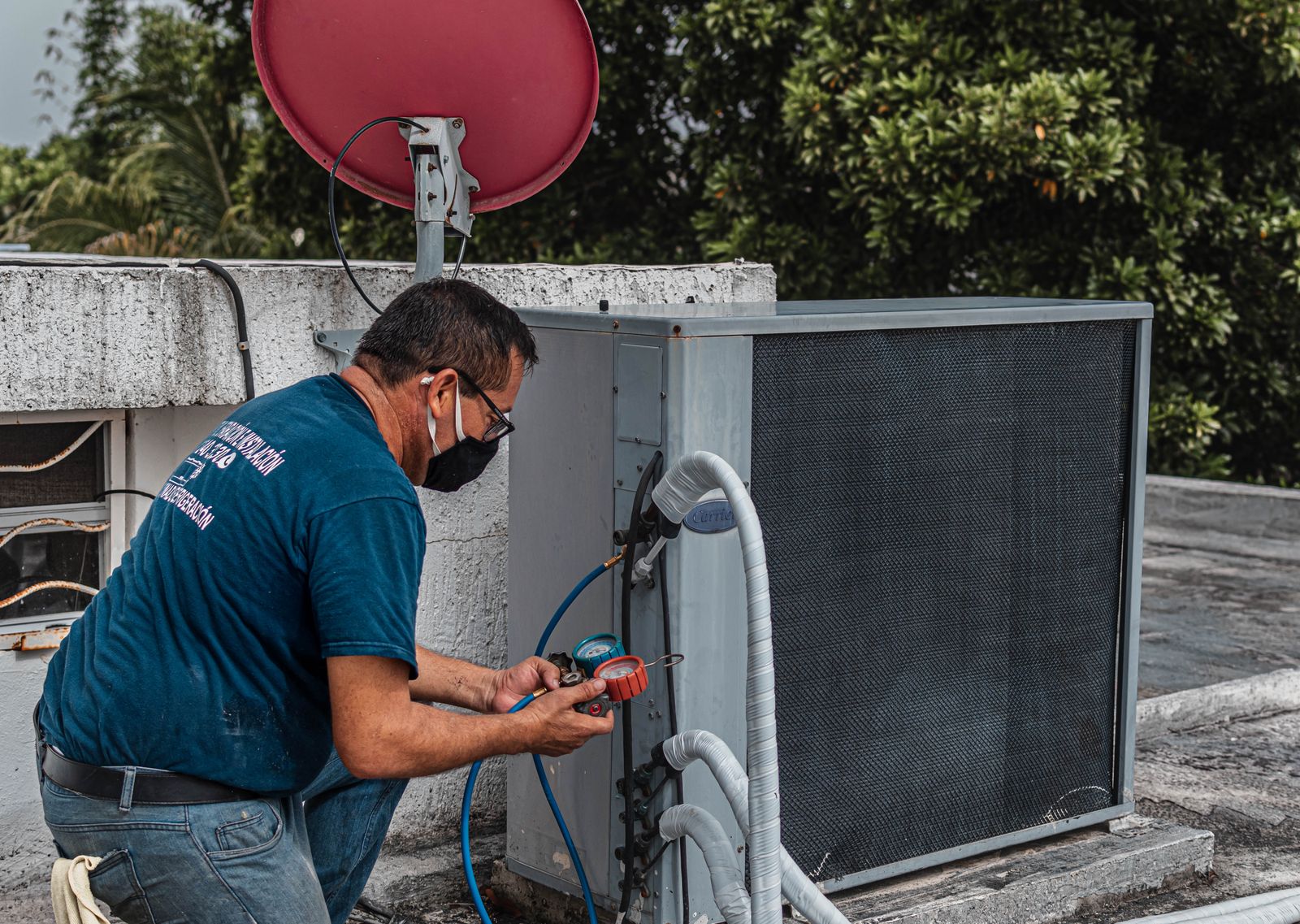 Why Your Air Conditioner Struggles During Humid Richmond Hill Summers